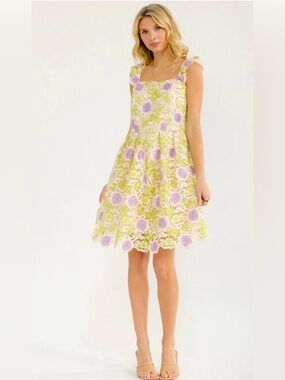 Just Me Floral Lace Dress ✨